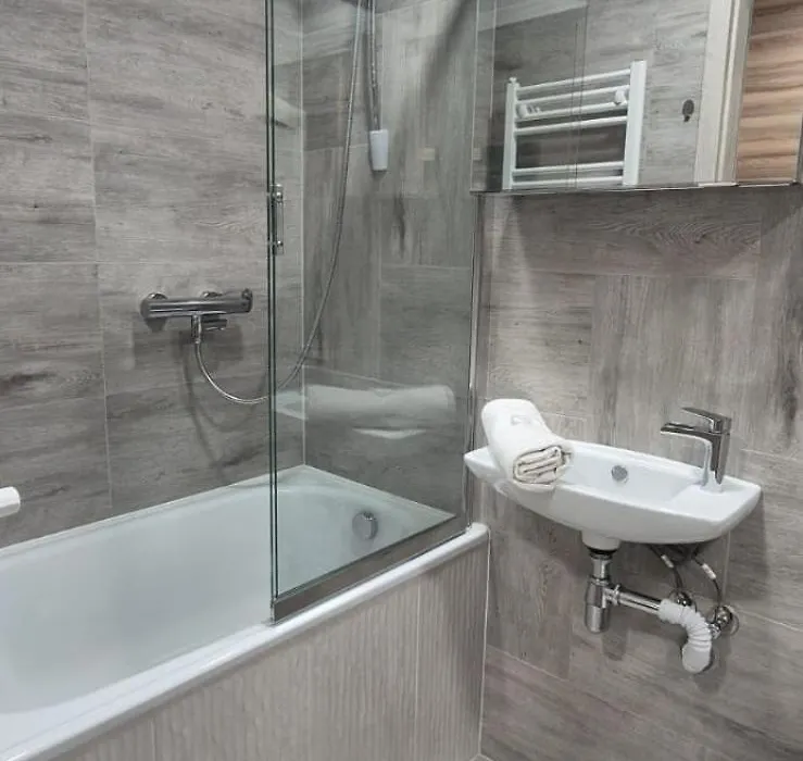 Royal Smart Apartments Cracow-1